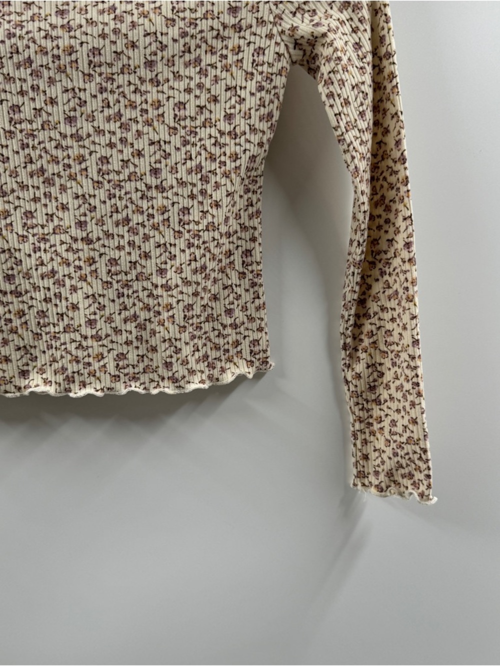 RSQ Floral Ribbed Long Sleeve Top – Women’s XS - Picture 8 of 8